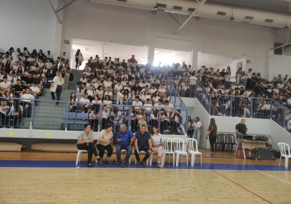 היום התקיים בחטיבה העליונה הטקס המסורתי לקבלת תלמידי שכבת י’ השכבה החדשה בבית הספר